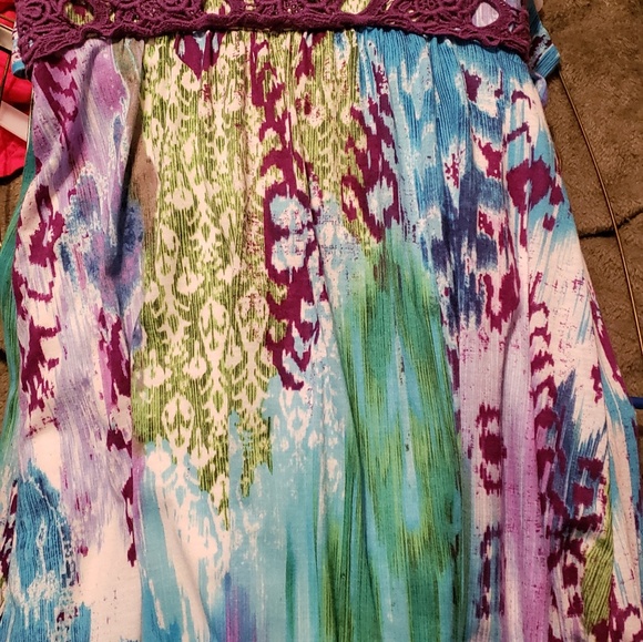 Dress - Picture 2 of 3